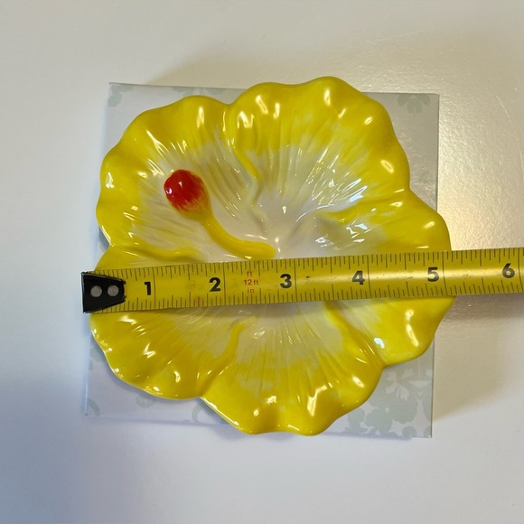 Asia crown - Picture 2 of 7